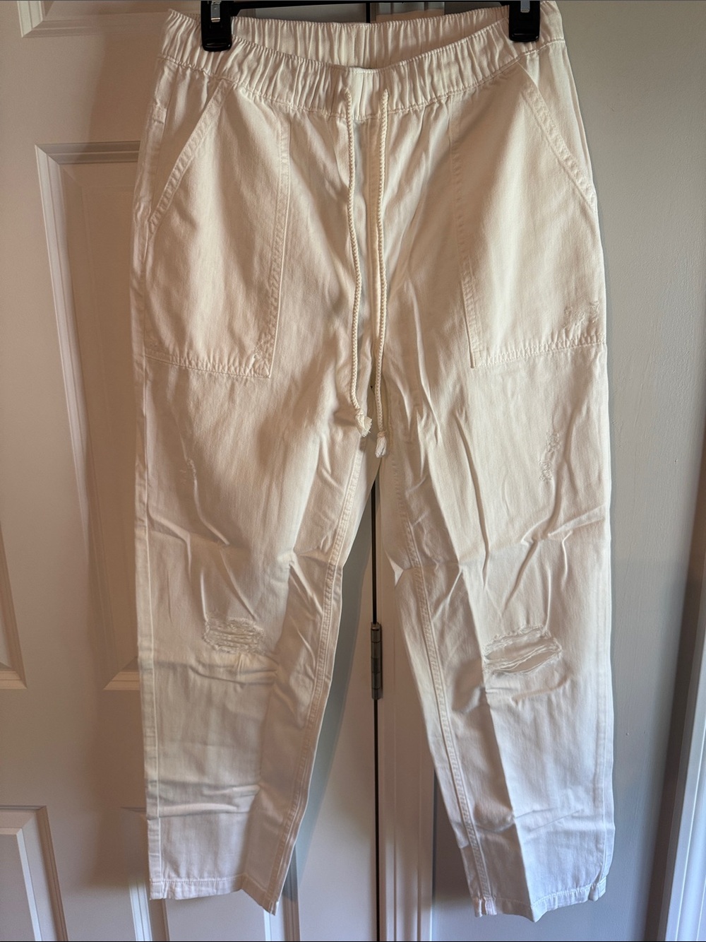 aerie Beach Vibe White Drawstring Cargo Joggers